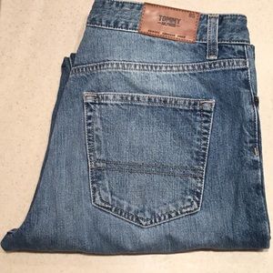 Straight Fit Jeans for men | Tommy 